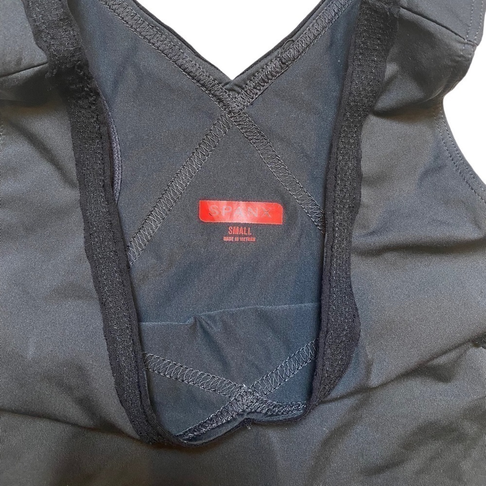 Spanx Hourglass Racerback Tank - Picture 4 of 5